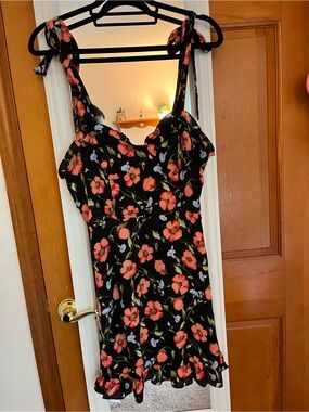 Forever 21 Black Floral Tie-Shoulder Dress with Ruffled Hem